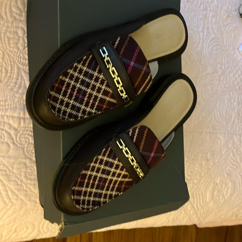 New in box very stylish brow mule loafer with plaid top and gold chain